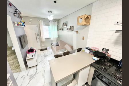 Sala/Cozinha de casa de condomínio para alugar com 2 quartos, 68m² em Água Fria, São Paulo