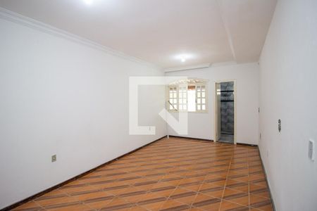 Quarto Suíte de casa para alugar com 2 quartos, 150m² em Pedra Azul, Contagem