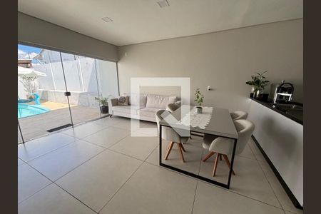 Casa para alugar com 3 quartos, 130m² em Canudos, Novo Hamburgo