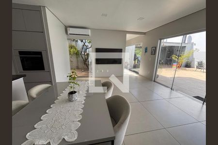 Casa para alugar com 3 quartos, 130m² em Canudos, Novo Hamburgo