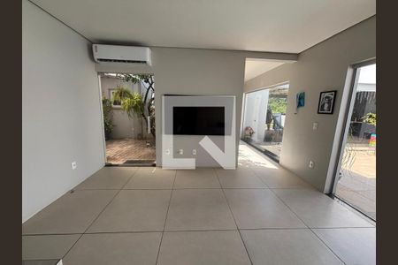Casa para alugar com 3 quartos, 130m² em Canudos, Novo Hamburgo