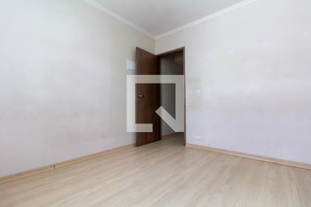 Quarto 1 de casa para alugar com 2 quartos, 140m² em Vila Constanca, São Paulo