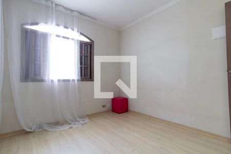 Quarto 1 de casa para alugar com 2 quartos, 140m² em Vila Constanca, São Paulo