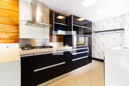 Cozinha de apartamento à venda com 3 quartos, 121m² em Vila Leopoldina, São Paulo