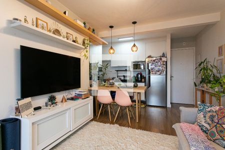 Sala de apartamento à venda com 2 quartos, 50m² em Guaiauna, São Paulo