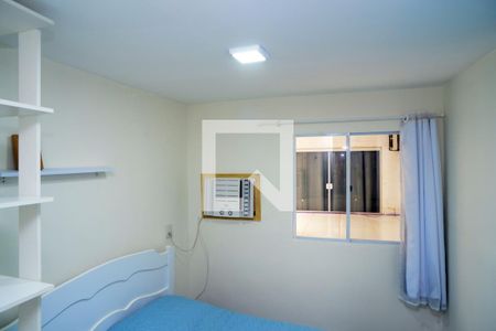 Quarto 2 de casa para alugar com 2 quartos, 40m² em Barra da Tijuca, Rio de Janeiro