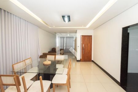 Sala de apartamento para alugar com 3 quartos, 170m² em Amazonas, Contagem