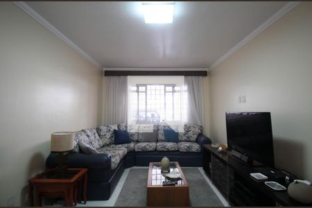 Casa à venda com 5 quartos, 175m² em Vila Inah, São Paulo