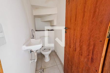 Lavabo de apartamento para alugar com 2 quartos, 85m² em Parque Novo Oratório, Santo André
