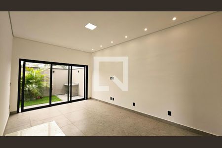 Casa à venda com 3 quartos, 230m² em Gramadão, Jundiaí