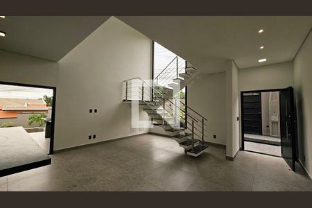 Casa à venda com 3 quartos, 230m² em Gramadão, Jundiaí