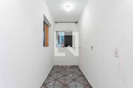 Quarto 1 de casa para alugar com 2 quartos, 120m² em Conjunto Residencial José Bonifácio, São Paulo