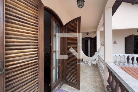 Varanda dos Quartos de casa à venda com 4 quartos, 180m² em Vila das Palmeiras, Guarulhos