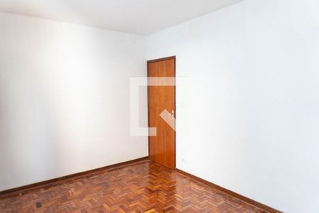 Suite de casa à venda com 2 quartos, 175m² em Vila Mira, São Paulo