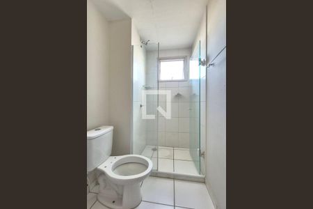 Banheiro de apartamento à venda com 2 quartos, 55m² em Vila Mimosa, Campinas