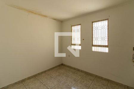Escritorio de casa à venda com 3 quartos, 240m² em Jardim Barbosa, Guarulhos