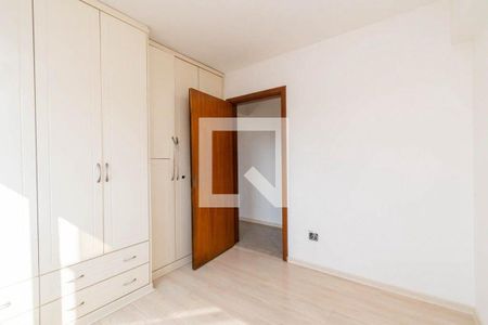 Quarto 1 de apartamento para alugar com 1 quarto, 110m² em Vila Ipiranga, Porto Alegre