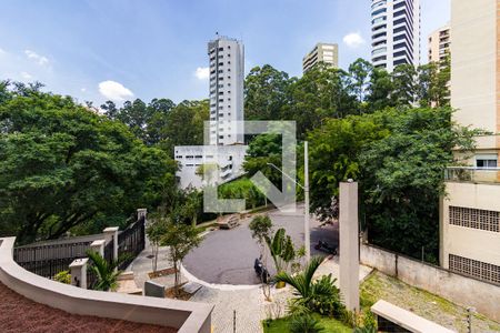 Apartamento à venda com 2 quartos, 77m² em Vila Suzana, São Paulo