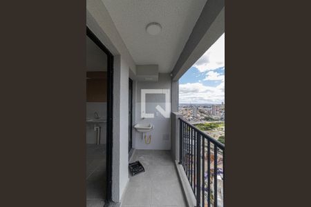 Varanda e Área de Serviço de apartamento para alugar com 2 quartos, 42m² em Cidade Antônio Estêvão de Carvalho, São Paulo