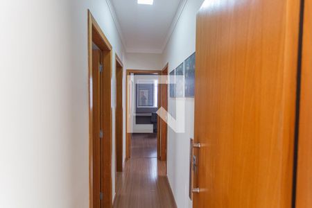 Corredor de apartamento à venda com 3 quartos, 170m² em Cidade Nova, Belo Horizonte