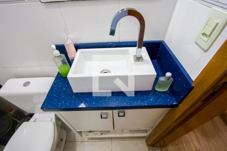 Banheiro de apartamento à venda com 1 quarto, 39m² em Vila Dora, Santo André