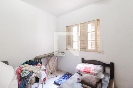 Quarto 2 de casa para alugar com 2 quartos, 180m² em Parque Cruzeiro do Sul, São Paulo