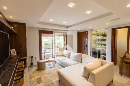 Sala de casa à venda com 3 quartos, 211m² em Vila Assunção, Porto Alegre