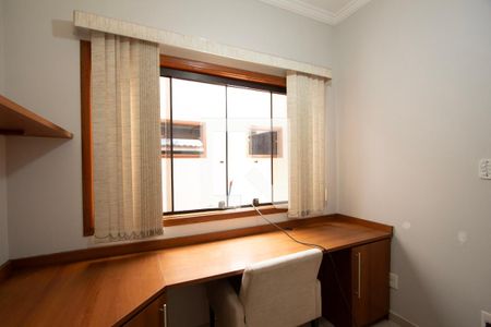 Escritório de casa de condomínio para alugar com 3 quartos, 280m² em Jardim Ibiti do Paco, Sorocaba