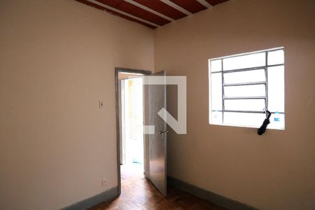Quarto de casa para alugar com 1 quarto, 245m² em Santa Efigênia, Belo Horizonte