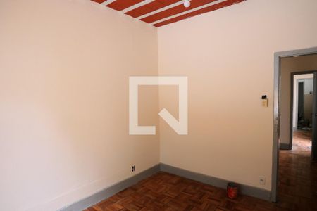 Quarto 1 de casa para alugar com 1 quarto, 245m² em Santa Efigênia, Belo Horizonte