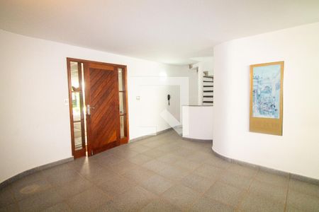 Hall de Entrada de casa para alugar com 3 quartos, 555m² em Jardim dos Estados, São Paulo