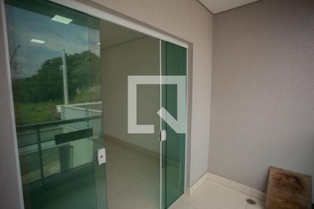 VARANDA DA SALA de casa para alugar com 3 quartos, 170m² em Vila Mangalot, São Paulo
