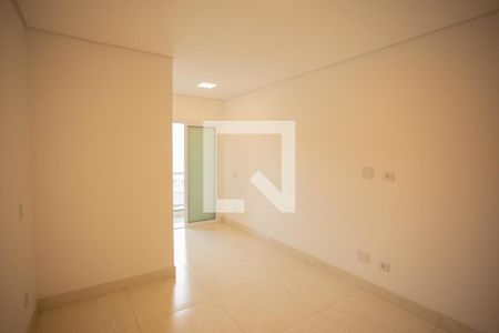 SUÍTE 1 de casa para alugar com 3 quartos, 170m² em Vila Mangalot, São Paulo