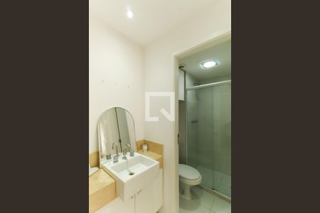 Banheiro de apartamento para alugar com 1 quarto, 50m² em Jardim Analia Franco, São Paulo