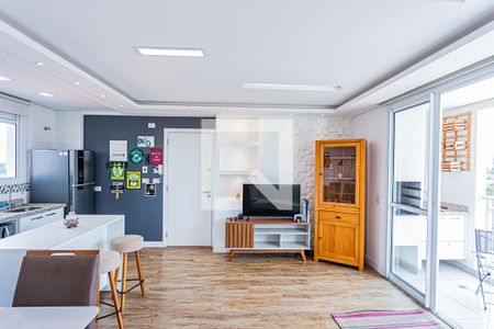 Sala e cozinha de apartamento para alugar com 2 quartos, 67m² em Vila Pereira Barreto, São Paulo