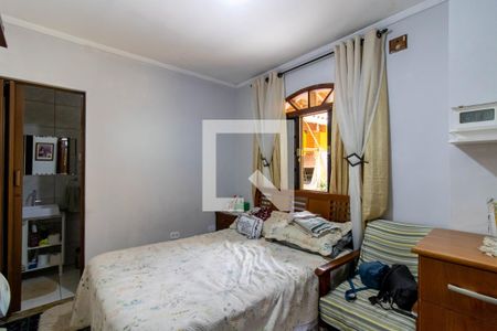 Suíte de casa à venda com 3 quartos, 150m² em Jardim Santa Edwirges, Guarulhos