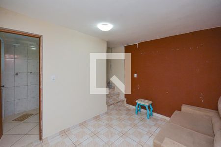 Quarto de casa para alugar com 1 quarto, 52m² em Jardim Rosa Maria, São Paulo