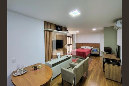 Sala e quarto de kitnet/studio para alugar com 1 quarto, 35m² em Saco dos Limões, Florianópolis
