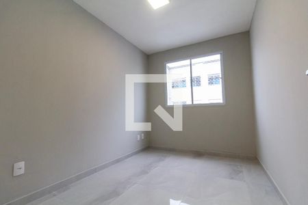 Quarto 1 de apartamento para alugar com 2 quartos, 43m² em Penha de França, São Paulo