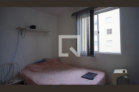 Quarto 1 de apartamento para alugar com 2 quartos, 43m² em Vila Nova, Porto Alegre
