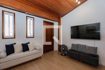 Sala de casa à venda com 4 quartos, 125m² em Jardim Maria Rosa, Taboão da Serra