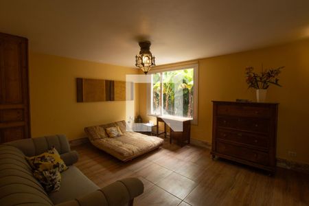 Sala 2 de casa de condomínio para alugar com 2 quartos, 400m² em Rio Cotia, Cotia