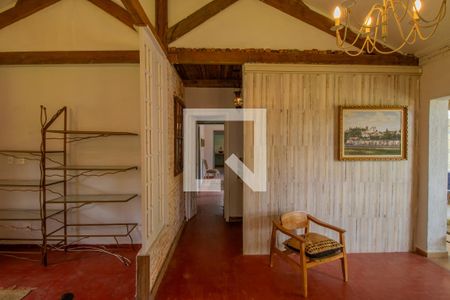 Sala de casa de condomínio para alugar com 4 quartos, 400m² em Rio Cotia, Cotia