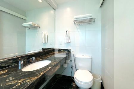 Banheiro de kitnet/studio à venda com 1 quarto, 29m² em Buritis, Belo Horizonte