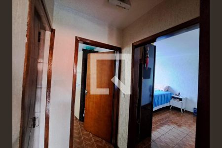Corredor de apartamento para alugar com 2 quartos, 64m² em Aliança, Osasco