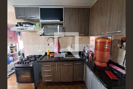 Cozinha de apartamento para alugar com 2 quartos, 64m² em Aliança, Osasco
