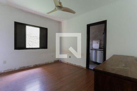 Suíte 1 de casa para alugar com 5 quartos, 250m² em Jardim Santa Cruz (zona Norte), São Paulo