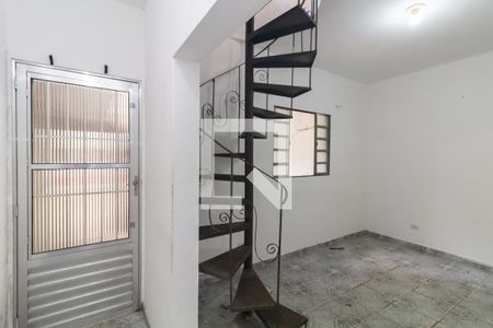 Sala de casa para alugar com 2 quartos, 60m² em Parque Santa Rita, São Paulo