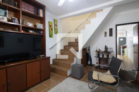 Sala de casa para alugar com 3 quartos, 135m² em Vila Salete, São Paulo