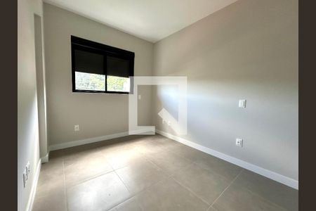 Quarto 2 de apartamento para alugar com 3 quartos, 99m² em Saco Grande, Florianópolis